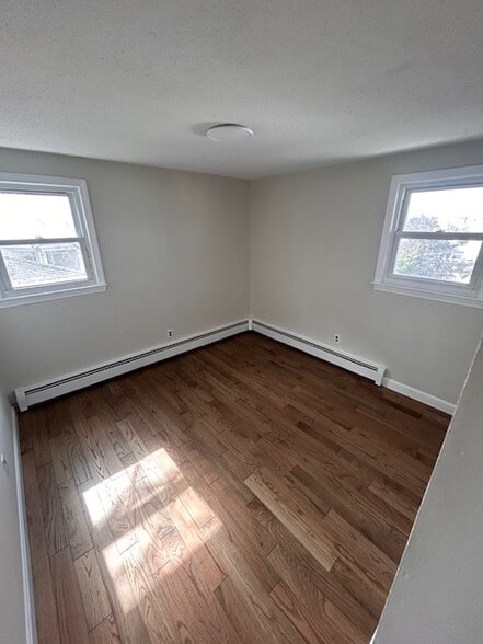 Building Photo - 13 Buena Vista St