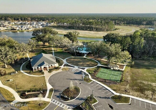 Building Photo - 163 Pine Forest Ct