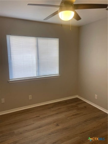 Building Photo - 503 Arabian Dr