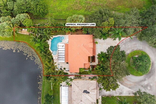 Building Photo - 4487 NW 42nd Terrace