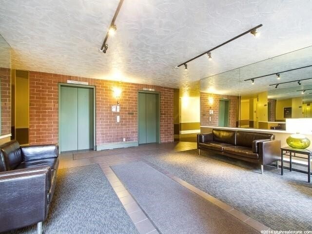 Building Photo - 115 S 1100 E