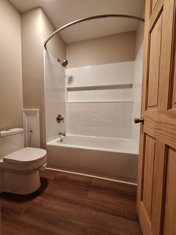 Building Photo - 10 Euclid Ave