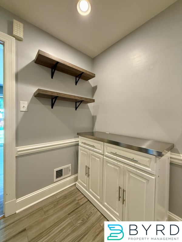 Building Photo - 9007 Michaux Ln