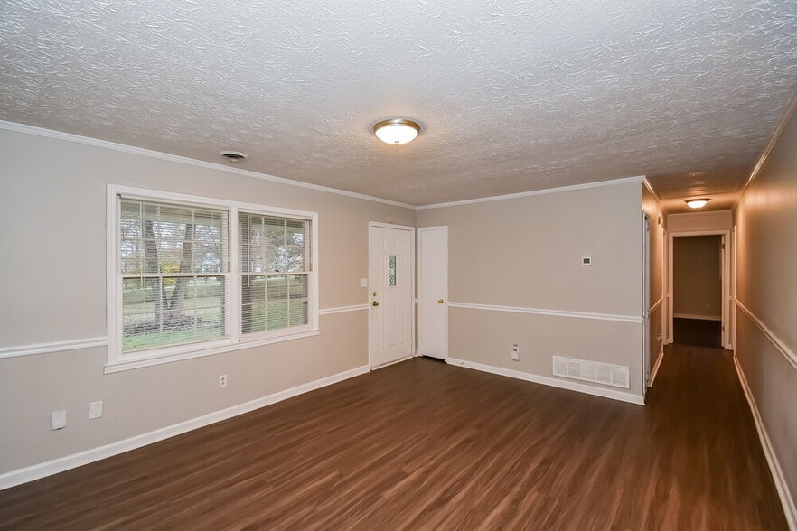 Building Photo - 3805 Nebo Rd