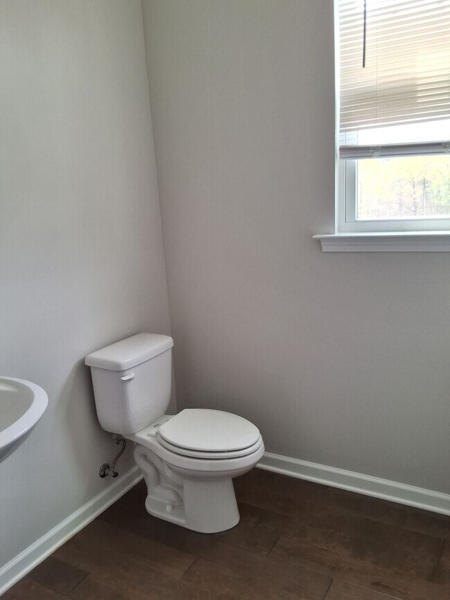 Building Photo - Knoxville 37934 - Farragut - Short term Lease Only - 3 bedroom, 2.5 bath home - Contact Sharon Ar...