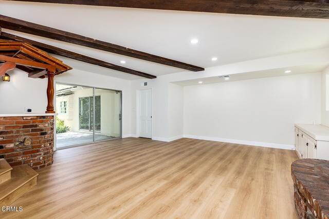 Building Photo - 2058 Lyans Dr