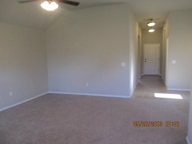 Building Photo - 2401 Frisco Way