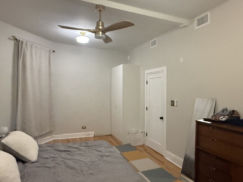 Main Bedroom - 2459 N Albany Ave
