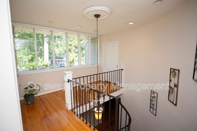 Building Photo - 901 Kresson Rd