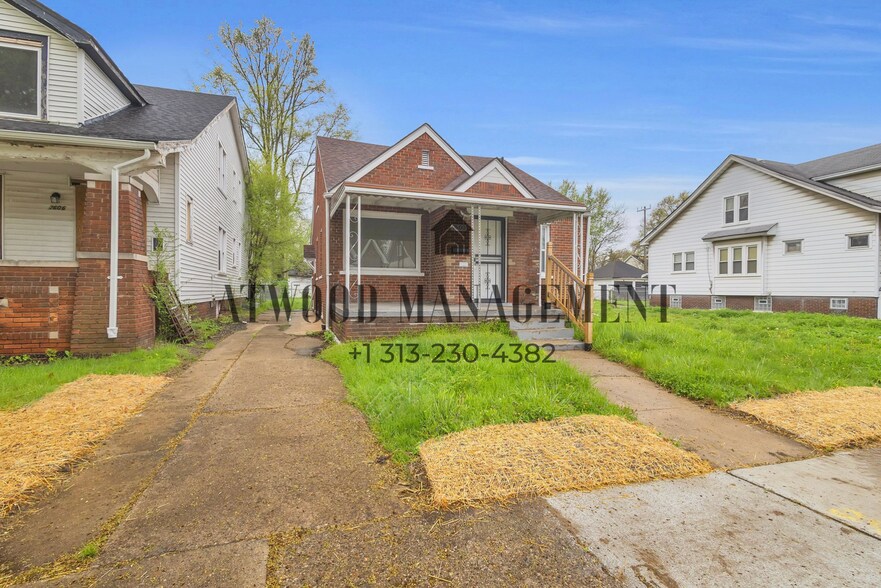 Building Photo - This beautifully updated 3-bedroom, 1-bath single-family home is ready for move-in!