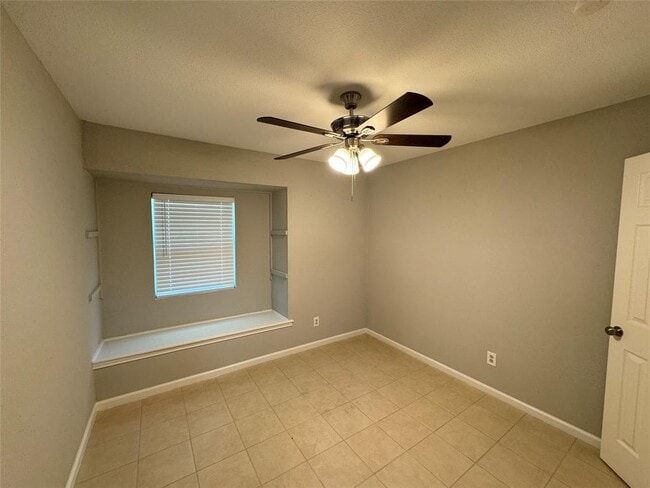 Building Photo - 4906 Caranchua Reef Dr