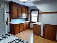 Building Photo - 9214 S Chicago Rd