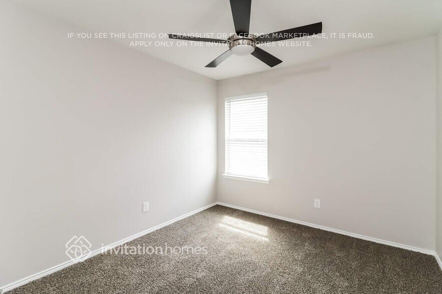 Building Photo - 140 Buckskin Dr