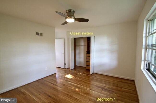 Building Photo - 5311 Pooks Hill Rd