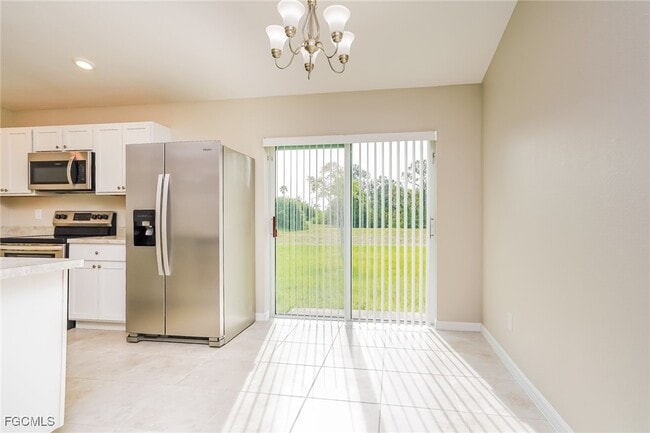 Building Photo - 2141 NW 18th Pl