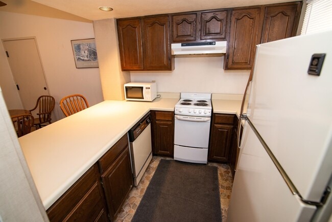 Building Photo - 247 Davis Cup Dr