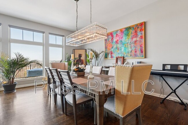 Building Photo - 1226 Grays Peak