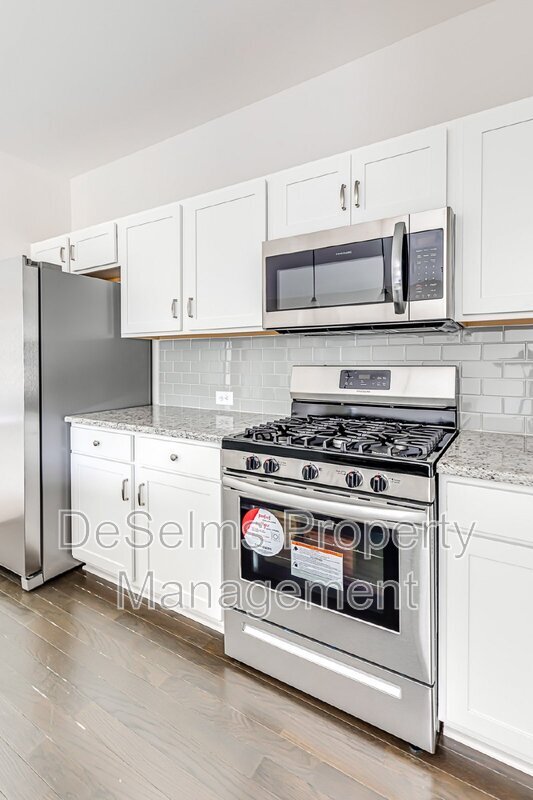 Building Photo - 360 Telavera Dr
