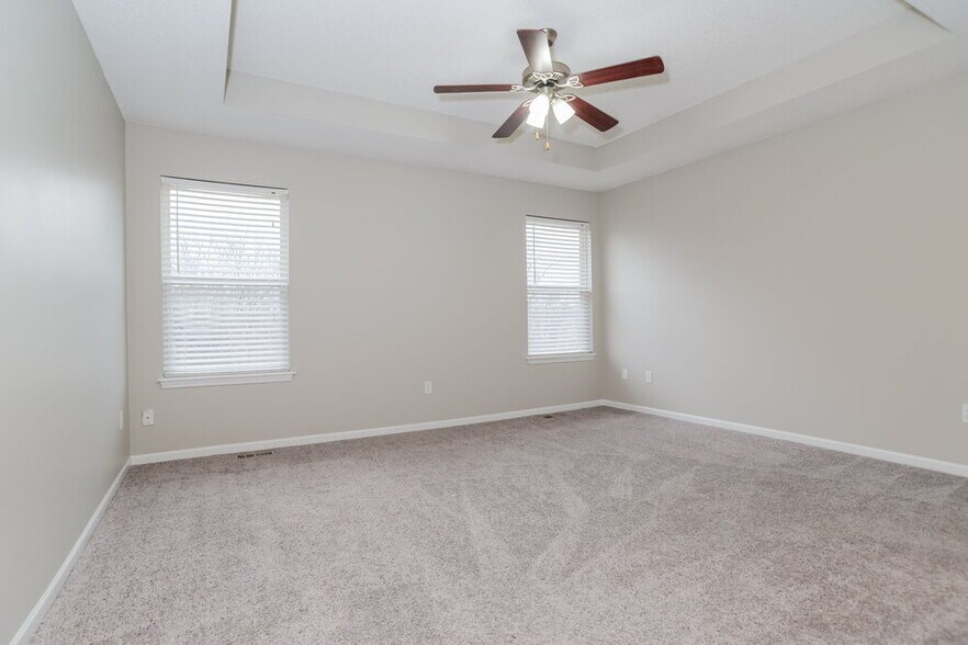 Building Photo - 712 Hibiscus Cir