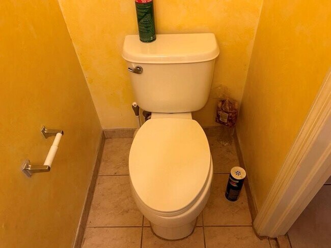 Building Photo - 6132 Grand Cypress Cir W