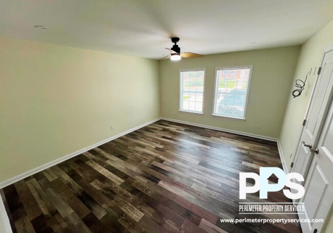 Building Photo - 1784 Temple Ave