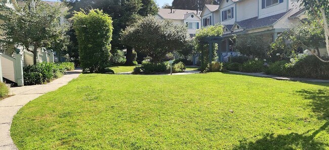Building Photo - Your Dream  Home Awaits -Spacious Home, La...