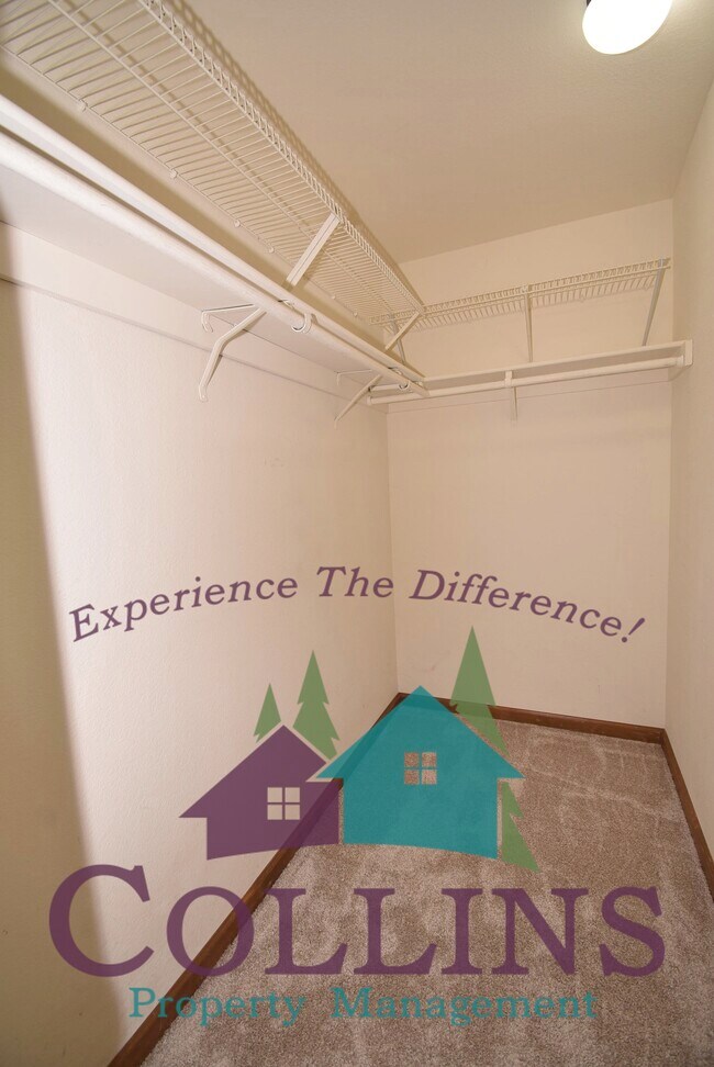 Building Photo - 15099 Fay Rd