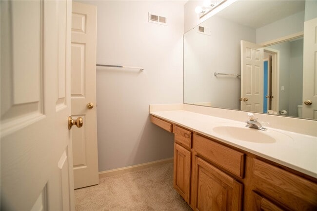 Building Photo - 570 Castle Ridge Dr