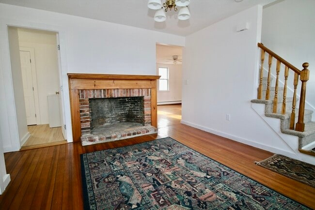 Building Photo - 49 Mount Pleasant St