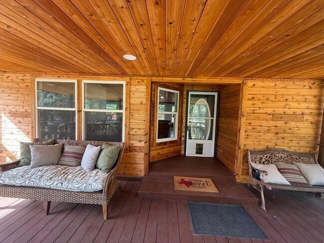 Building Photo - 24600 Oak Hollow Blvd