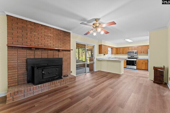 Building Photo - 1115 Gardendale Dr