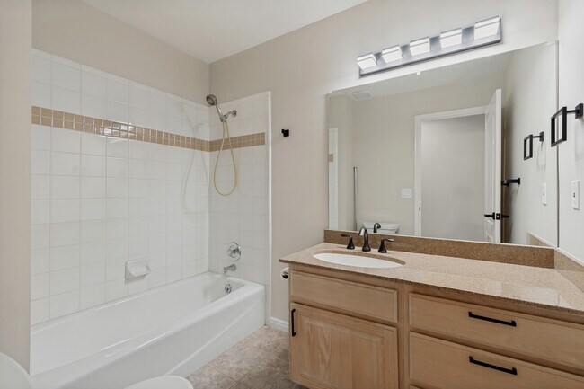 Building Photo - 11390 Mariposa Way