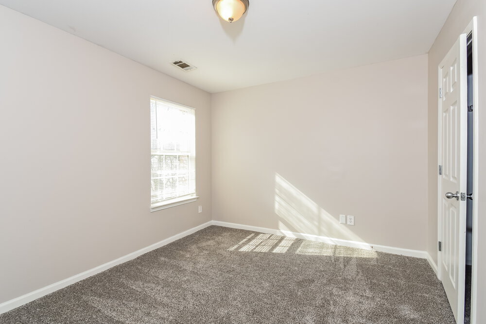 Building Photo - 250 Alamosa Path SW