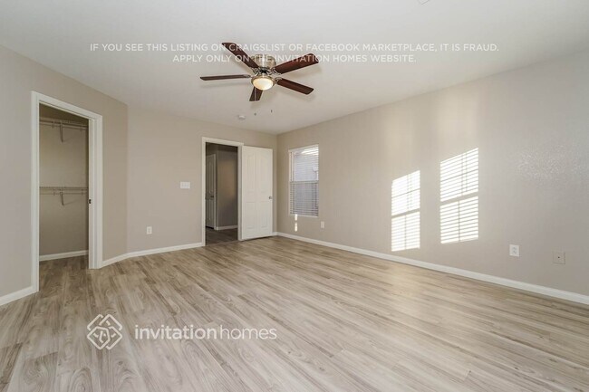 Building Photo - 36 Rainbow Draw Ave