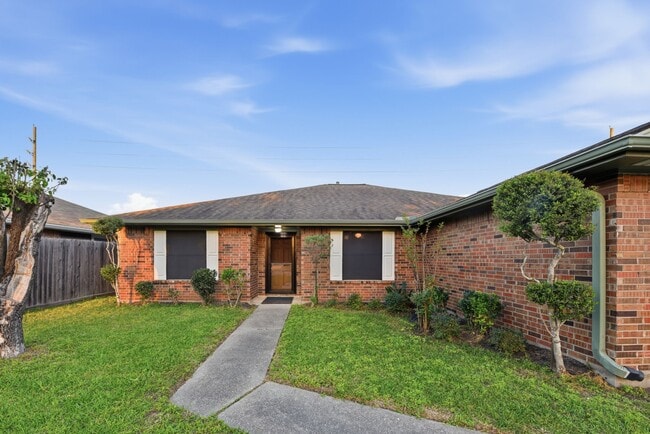 Building Photo - 3562 St William Ln