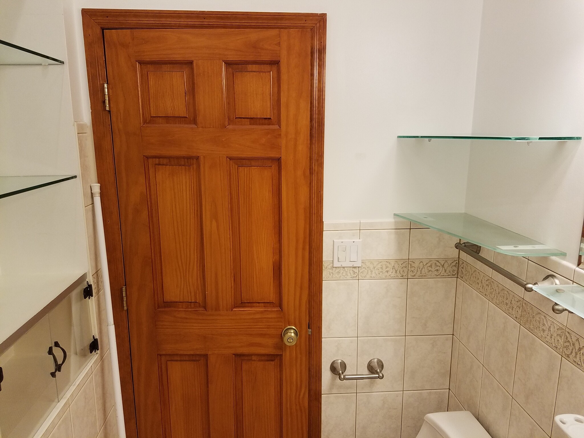 Building Photo - 1538 N Wood St