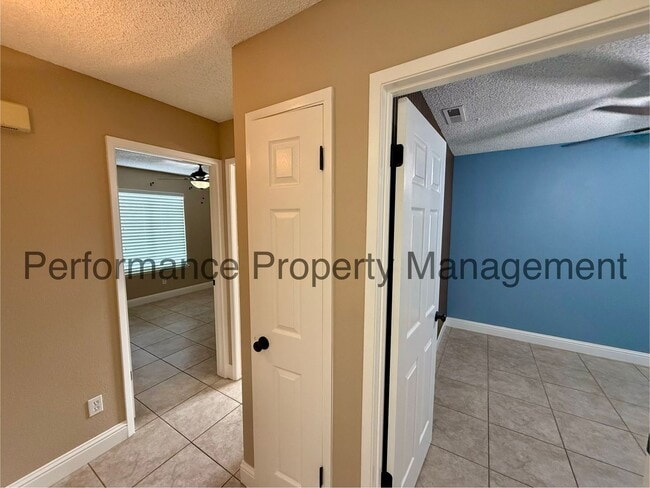 Building Photo - Beautiful 3 Bed/2 Bath Home in Fresno w/ RBP & $0 Deposit Option