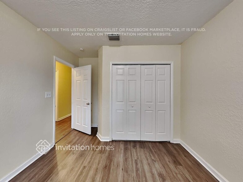 Building Photo - 8006 NW 43rd St