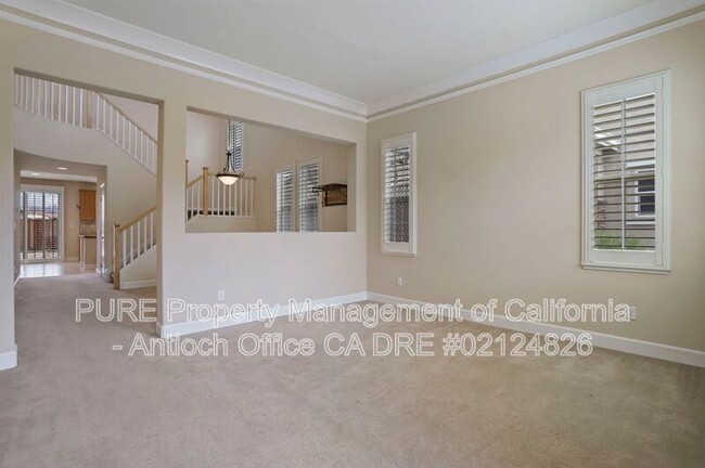 Building Photo - 4581 Bonraven Way
