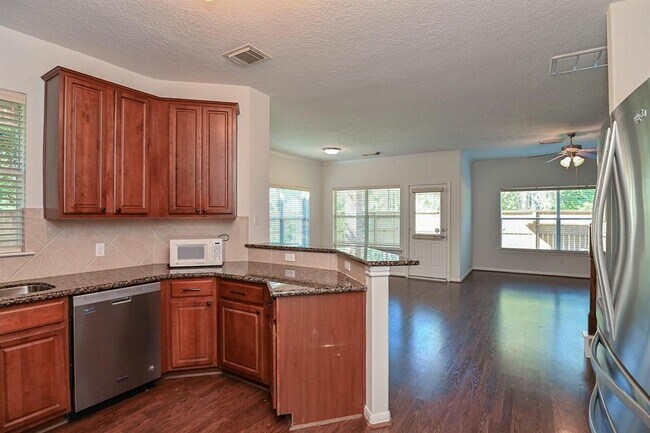 Building Photo - 5203 Brinkman Ct