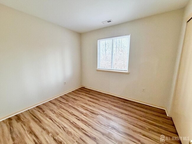 Building Photo - 9208 Tamarron Dr