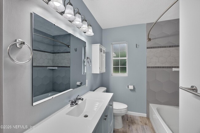 Building Photo - 2256 Inwood Cir S