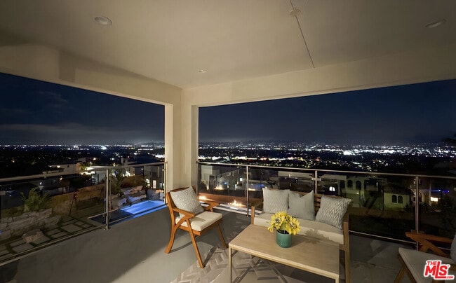 Building Photo - 20248 Willoughby Ln