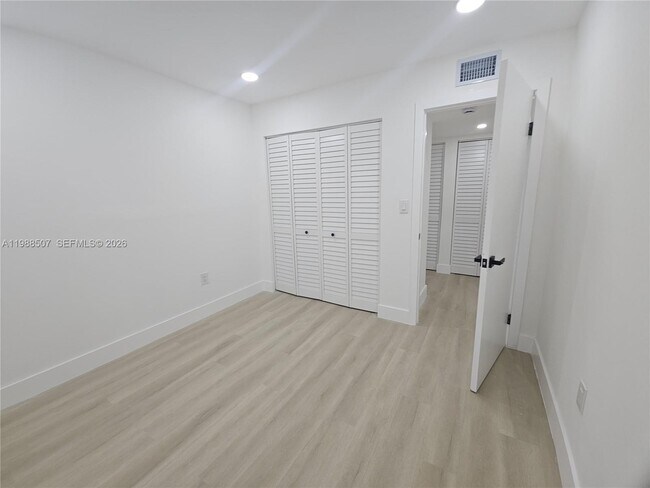 Building Photo - 13067 SW 88th Terrace S