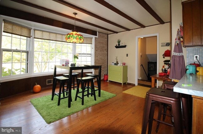 Building Photo - 1816 Briggs Rd