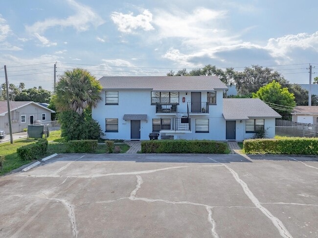 Primary Photo - 8507 Sunset Dr