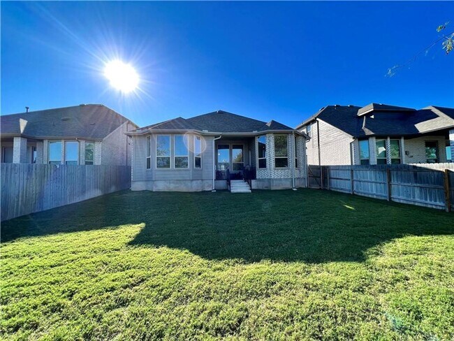 Building Photo - HONEY STOP THE CAR!!!!  Siena Subdivision/ 4 bedroom/Single Story/Round Rock / Hutto ISD