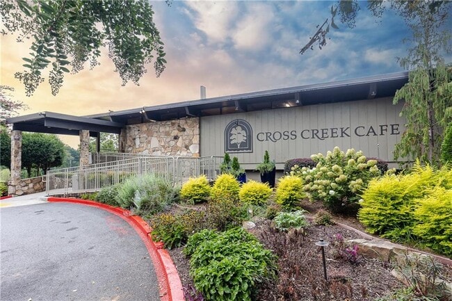 Building Photo - 149 Lablanc Way NW