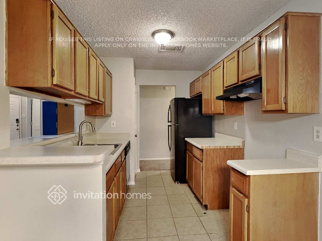 Building Photo - 5521 Safari Trail
