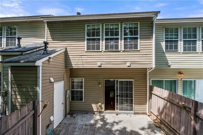 Building Photo - 1135 Kilmington Ct